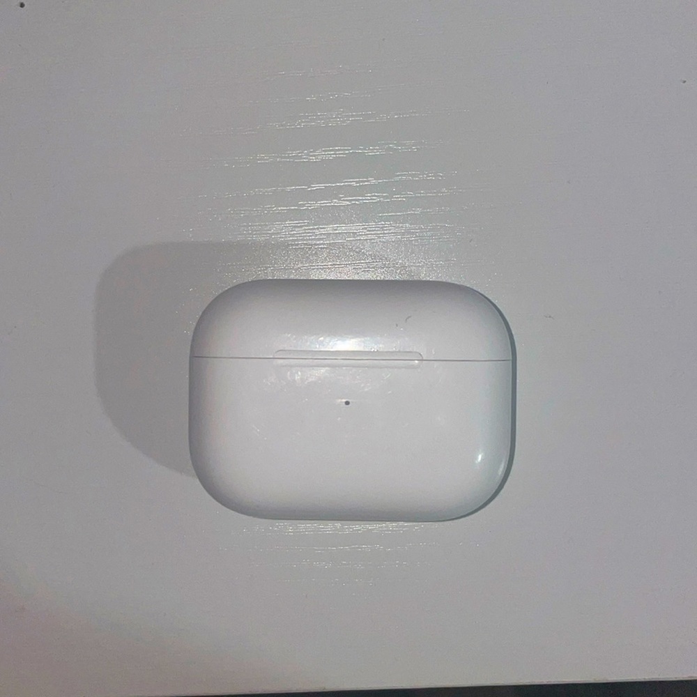 air pod charging case